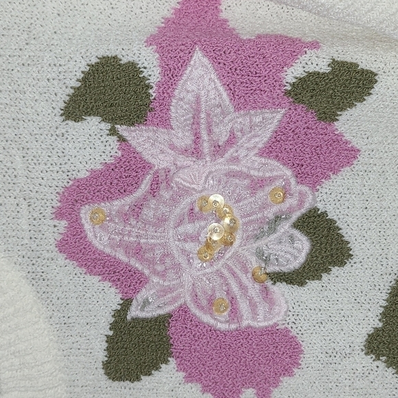❄️vintage cream knit floral sequin detail short sleeve top - Picture 3 of 4